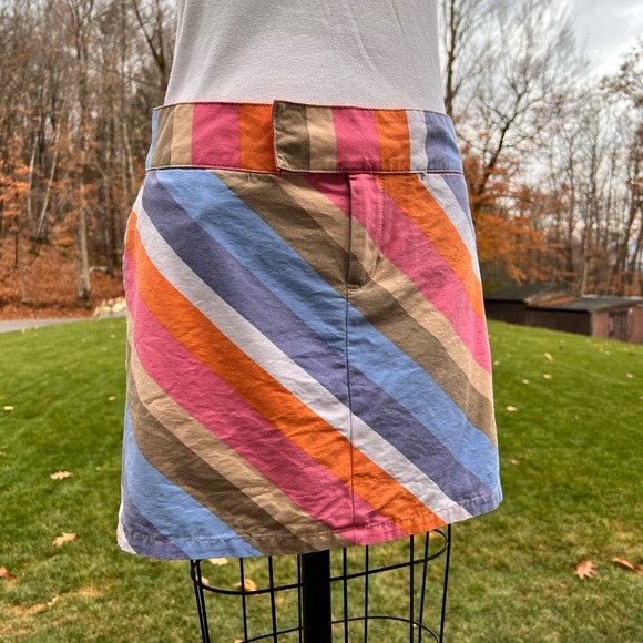 i.e. Relaxed 100% Cotton Rainbow Stripe Mini Skirt Petite Size 6P - Picture 6 of 10